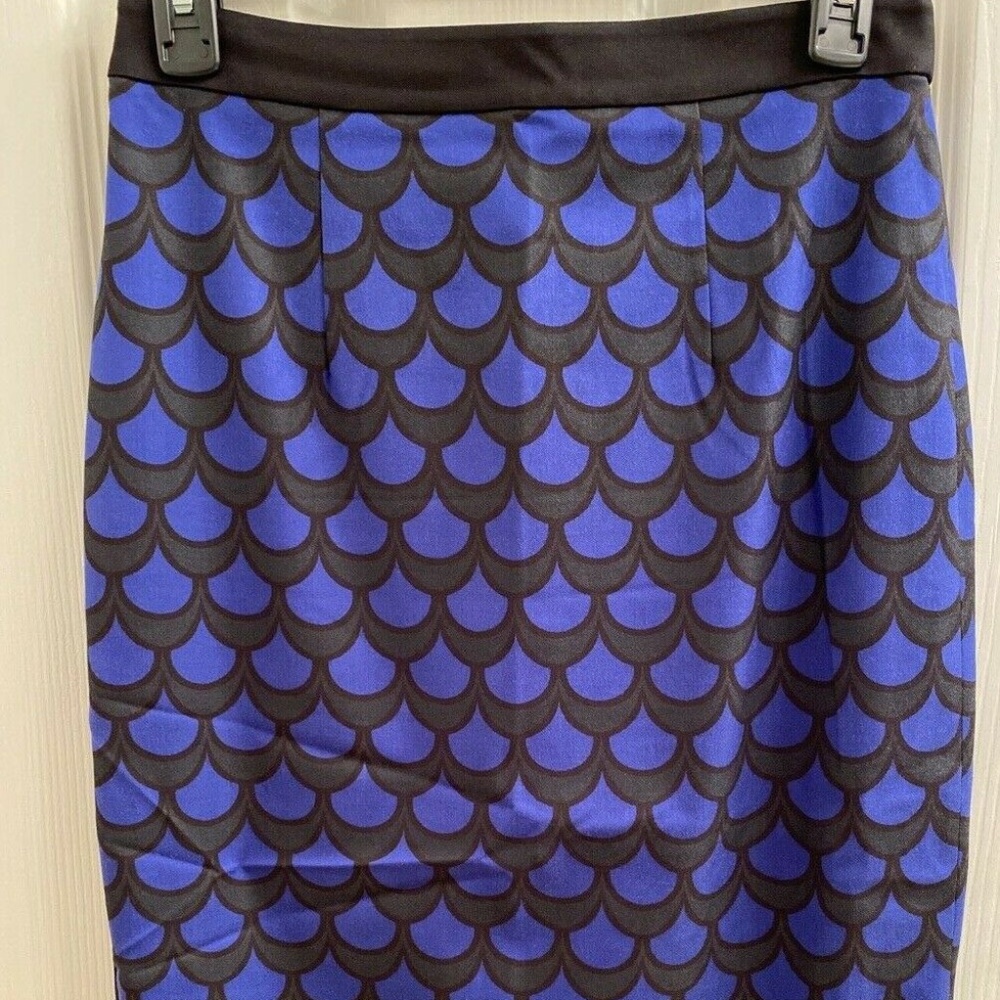Halogen Nordstrom Fish Scale Scallop Cobalt Blue Black Pencil Skirt Size 2 NEW